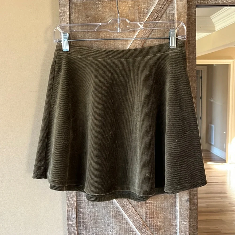 Comfy Soft Velour Olive Green Stretchy Circle Skirt Womens Medium